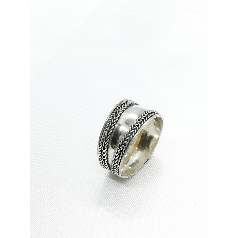 925 sterling Silver women's ring shiny in the middle Rings