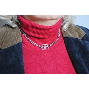 Ατσάλινο κολιέ με ασημί αλυσίδα BB Κολιέ
