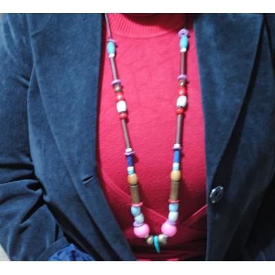Χειροποίητο Κολιέ Boho πολύχρωμο με φούξια κεραμικά, δέρμα, ξύλο