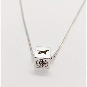 Necklace made of silver steel with green transparent stone Necklace