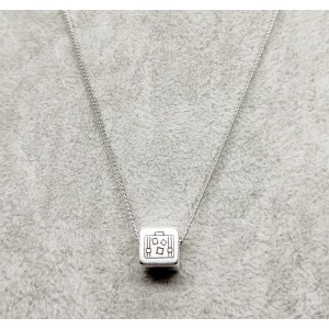 Necklace made of silver steel with green transparent stone Necklace